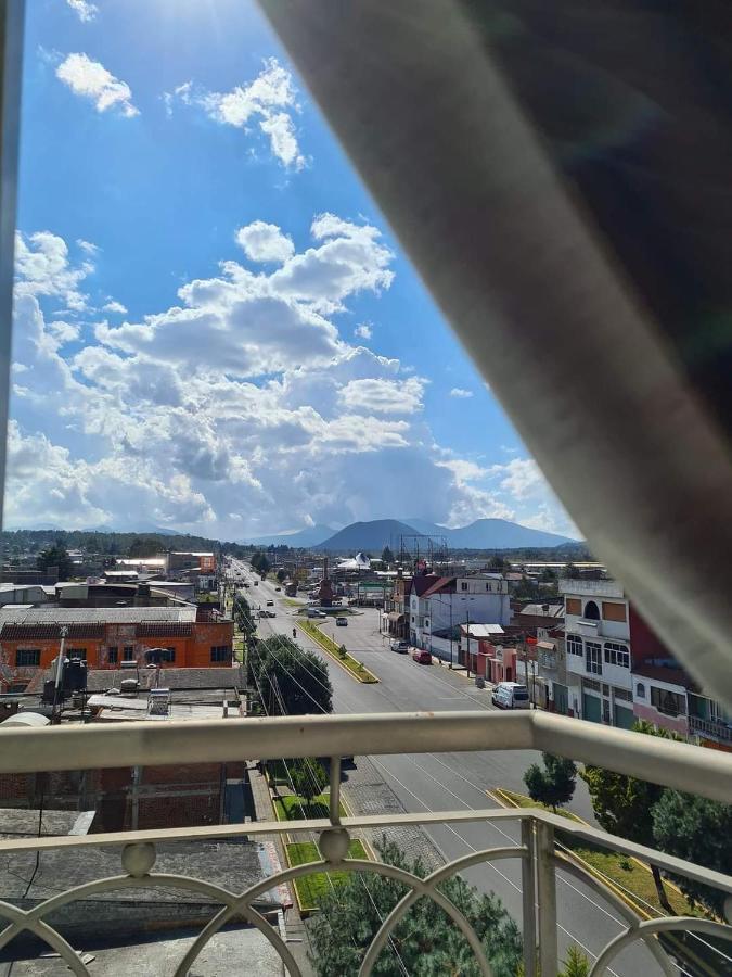 Hotel Santa Fe Paracho de Verduzco المظهر الخارجي الصورة